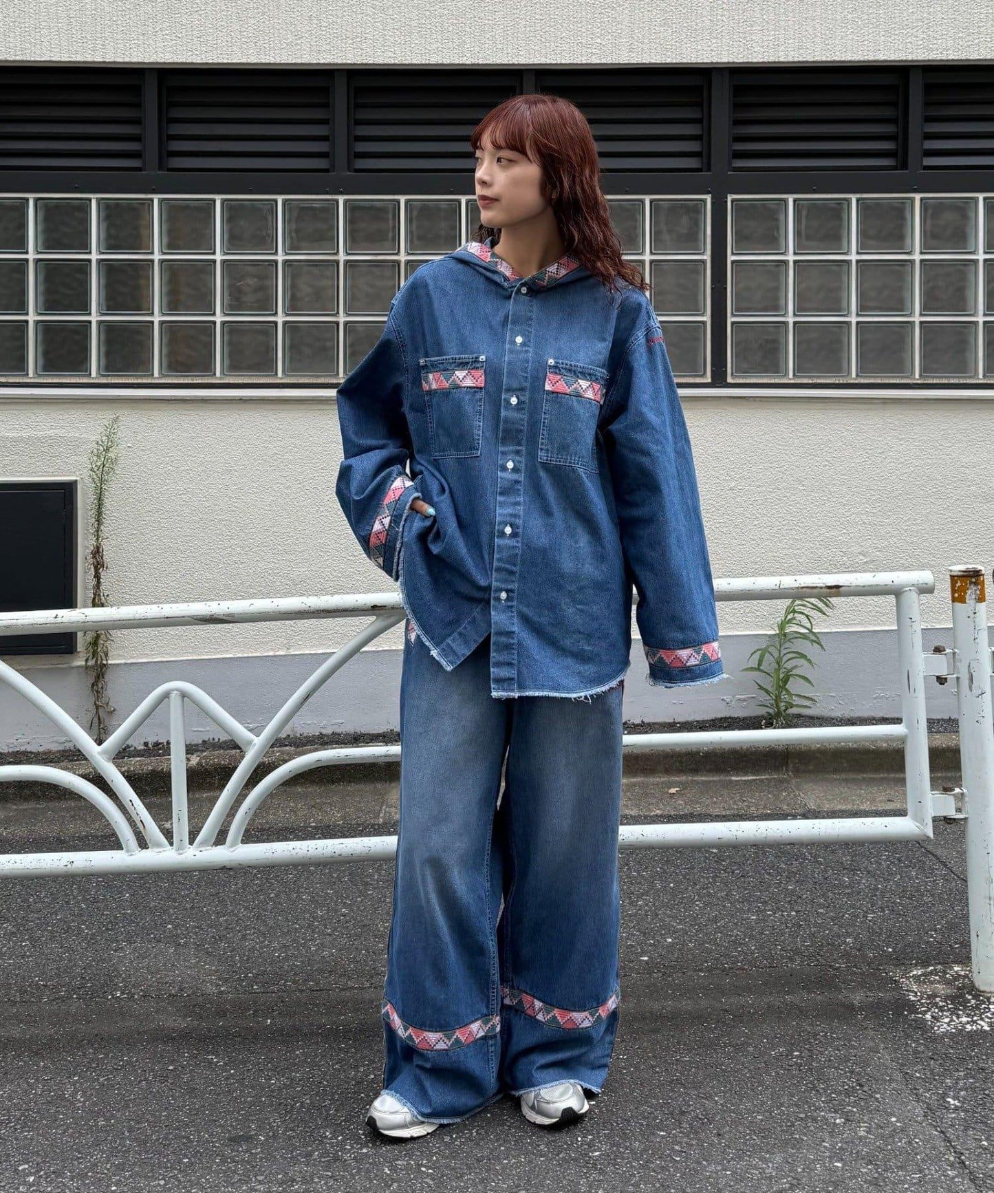 SOUNDS GOOOOD 提花織帶牛仔褲