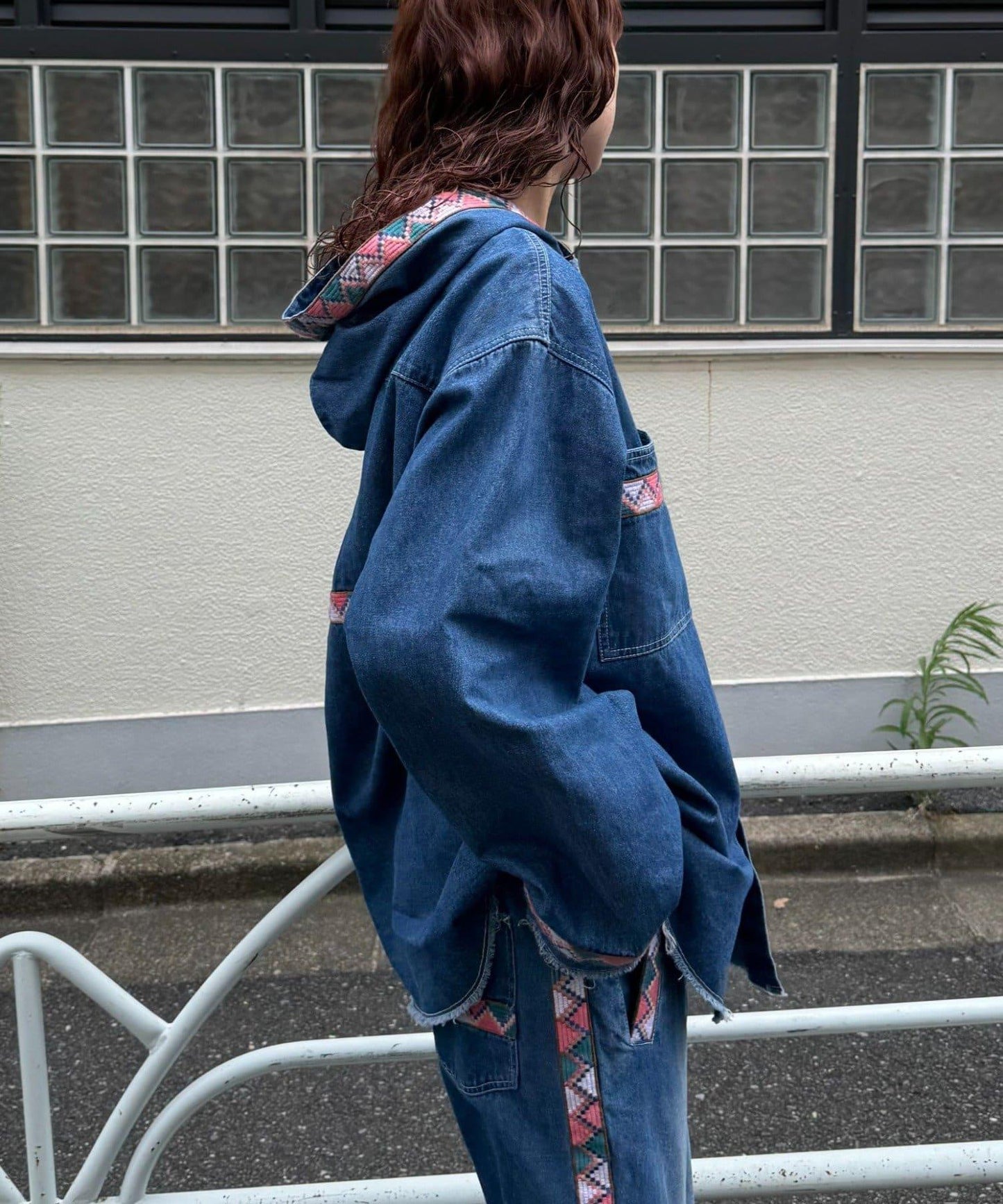 SOUNDS GOOOOD 提花織帶牛仔襯衫