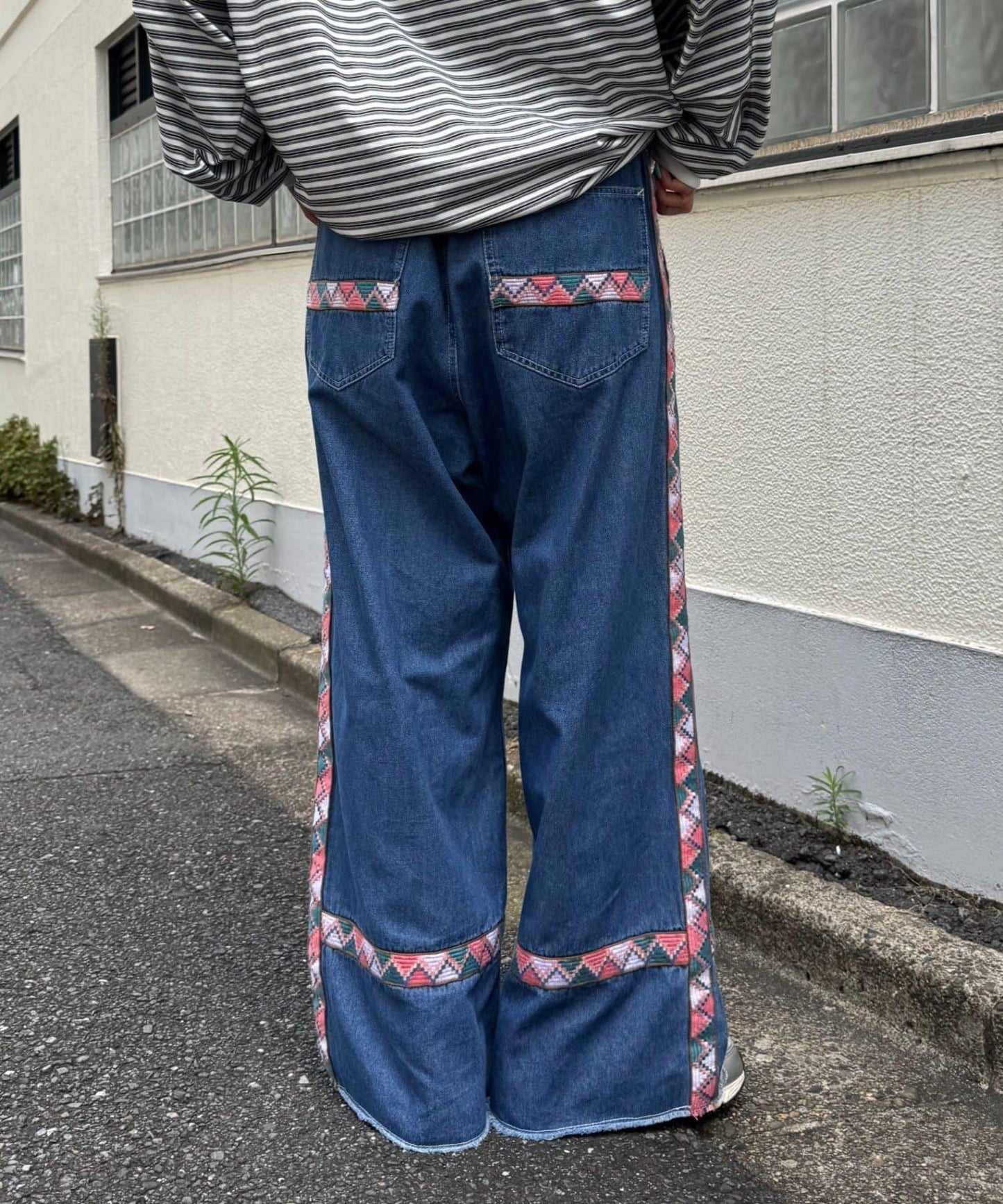 SOUNDS GOOOOD 提花織帶牛仔褲