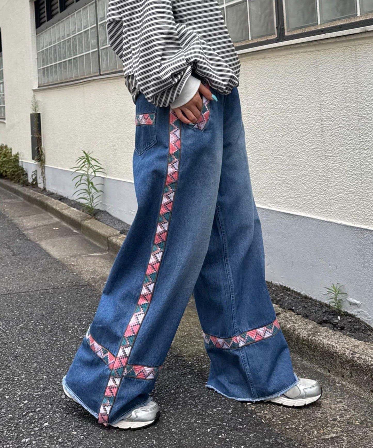 SOUNDS GOOOOD 提花織帶牛仔褲