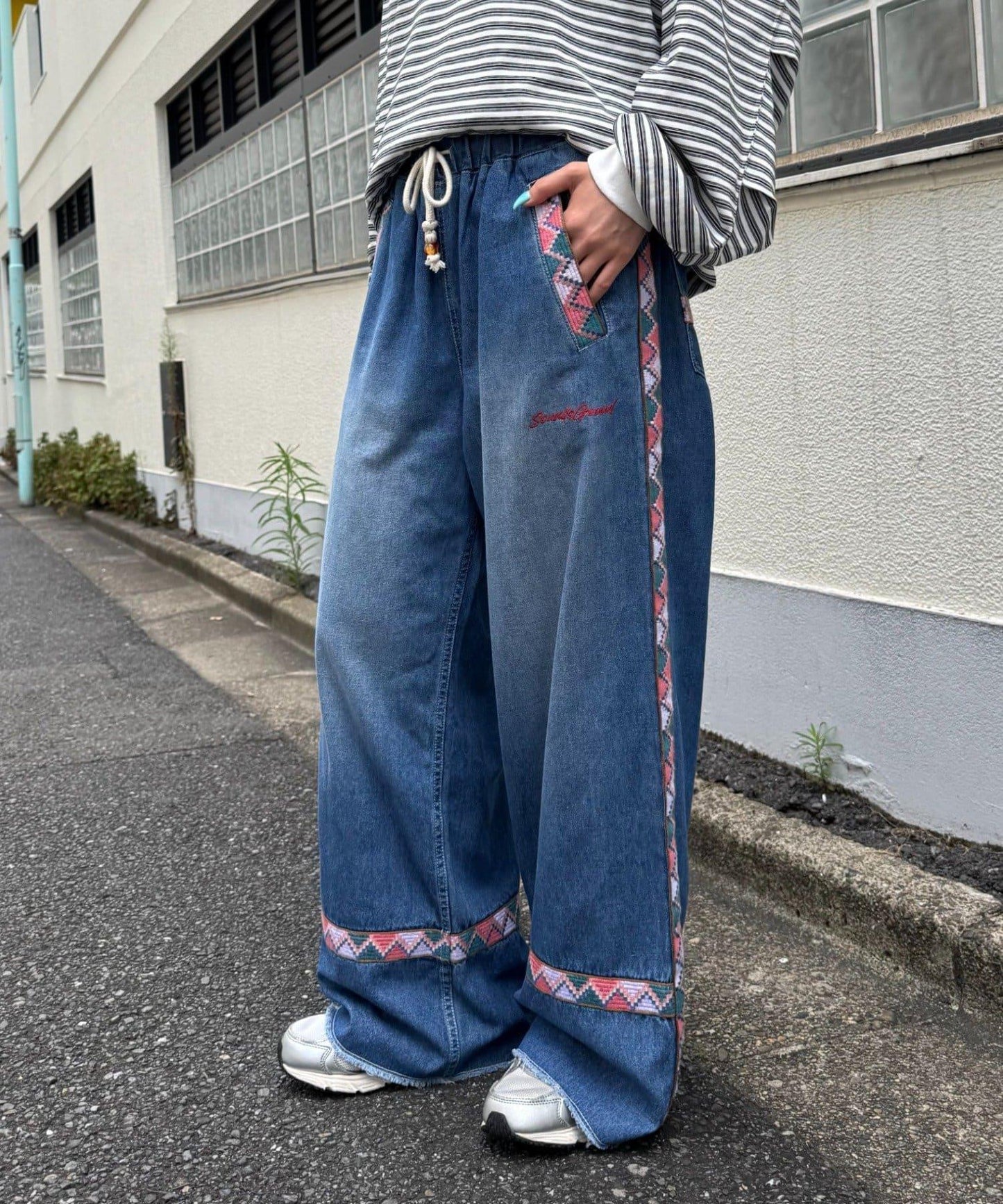SOUNDS GOOOOD 提花織帶牛仔褲