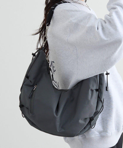 UNISEX 潑水多功能手提月牙包