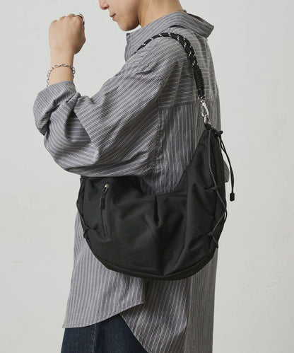 UNISEX 潑水多功能手提月牙包