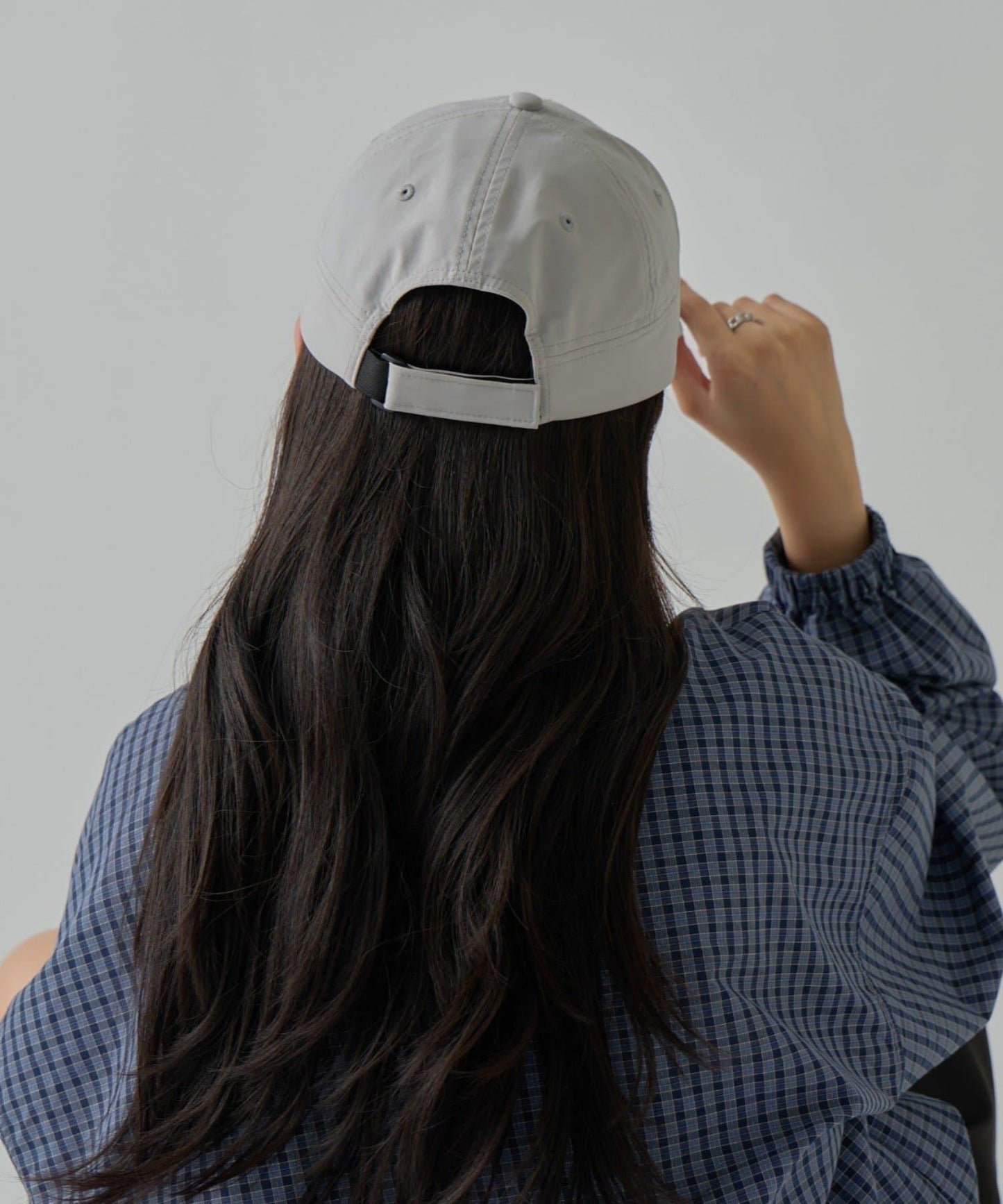 【UNISEX】防潑水反光Logo運動帽