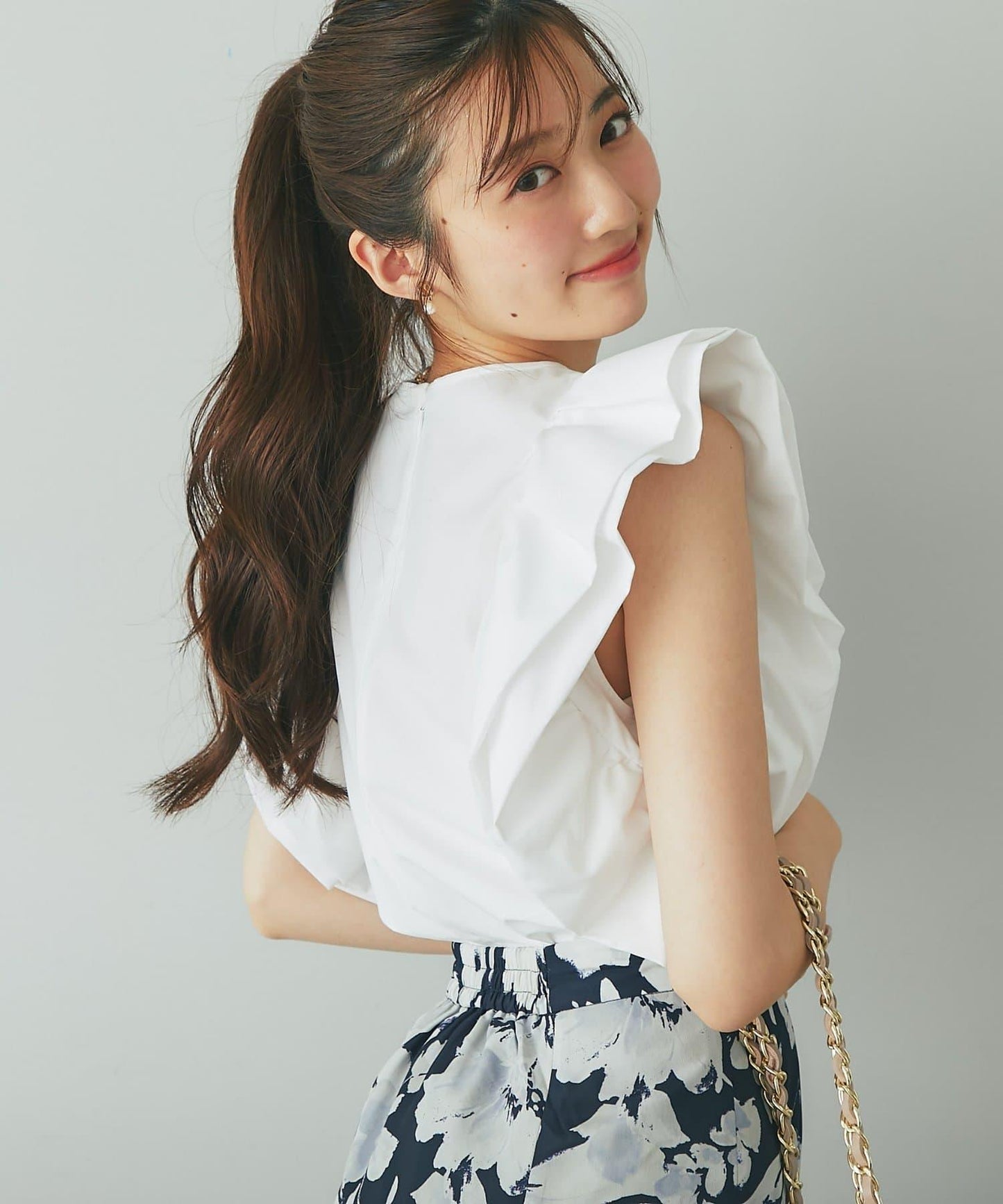 La boutique BonBon 泡泡袖襯衫