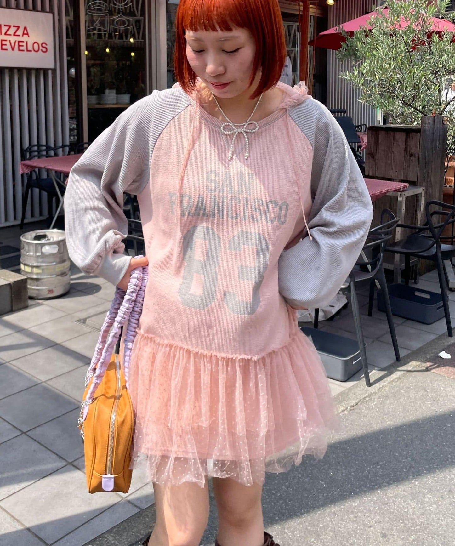 HELLO.SANFRANCISCO 華夫格Logo薄紗連帽衫式連衣裙
