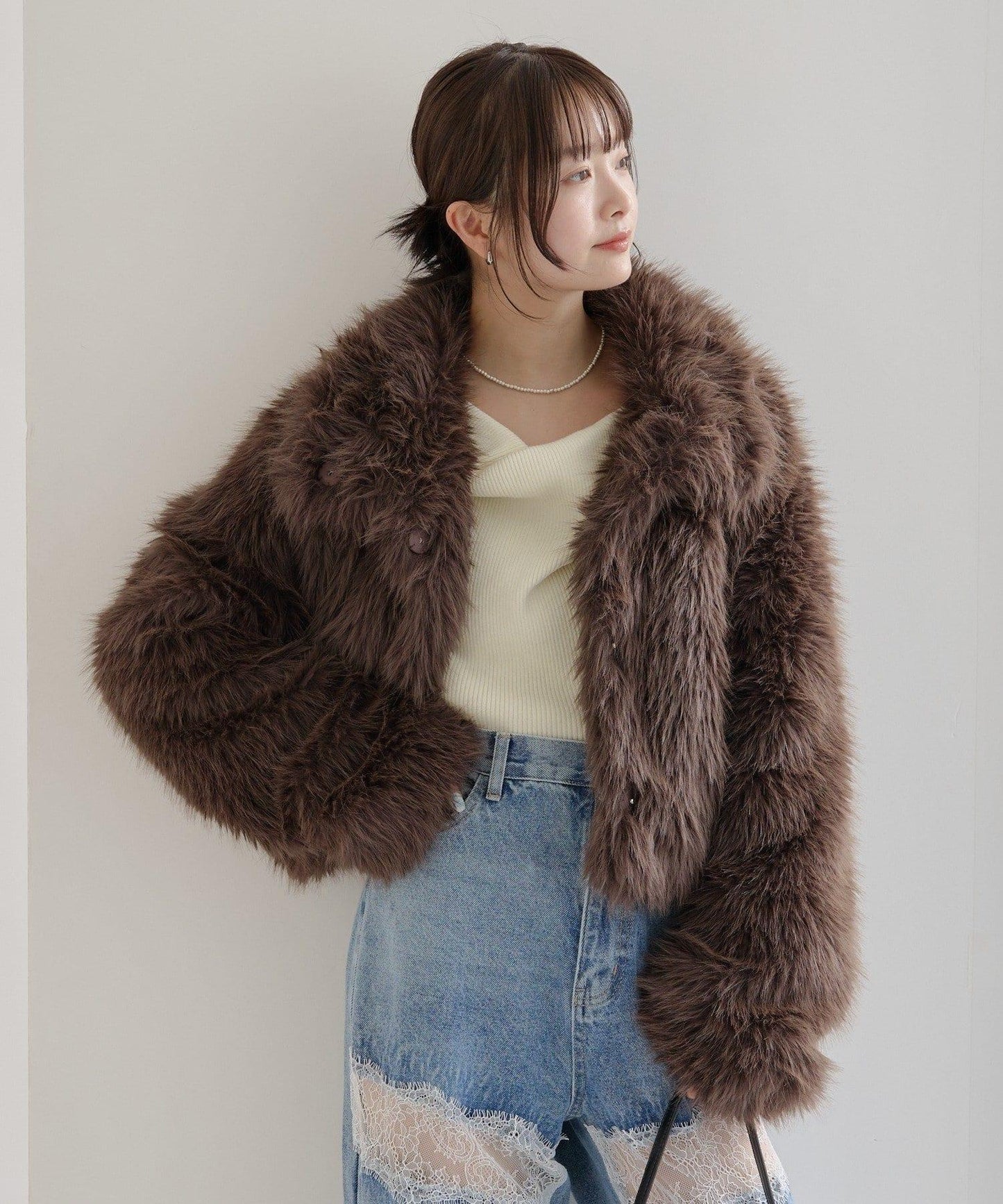 26AW 短款仿皮草外套