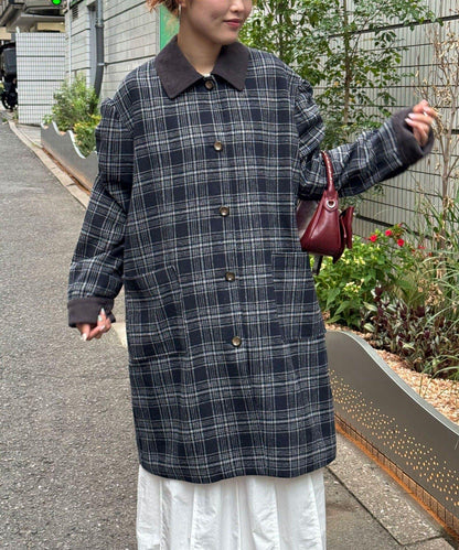 翻領燈芯絨格紋長款外套