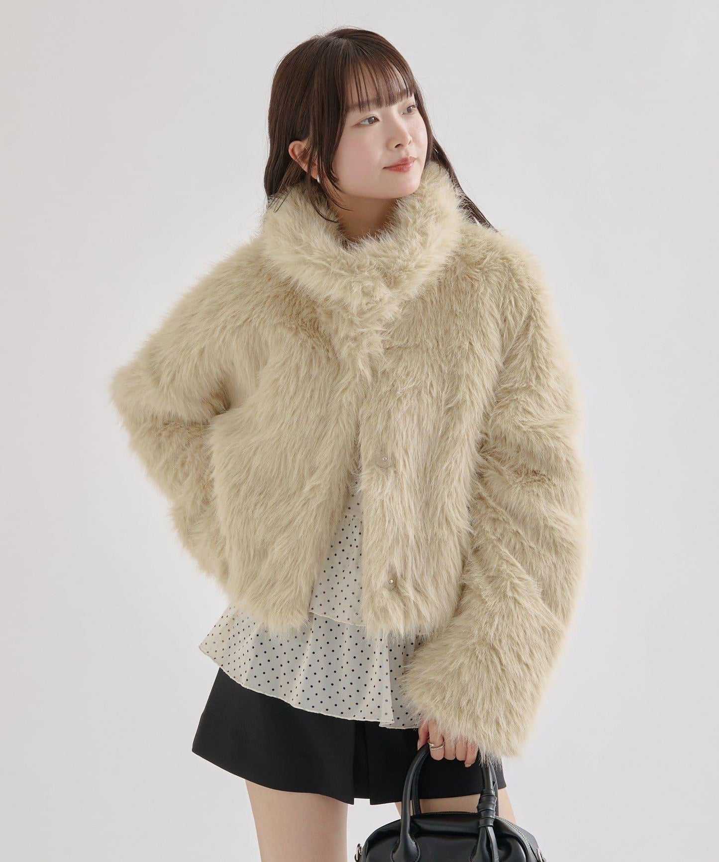 26AW 短款仿皮草外套