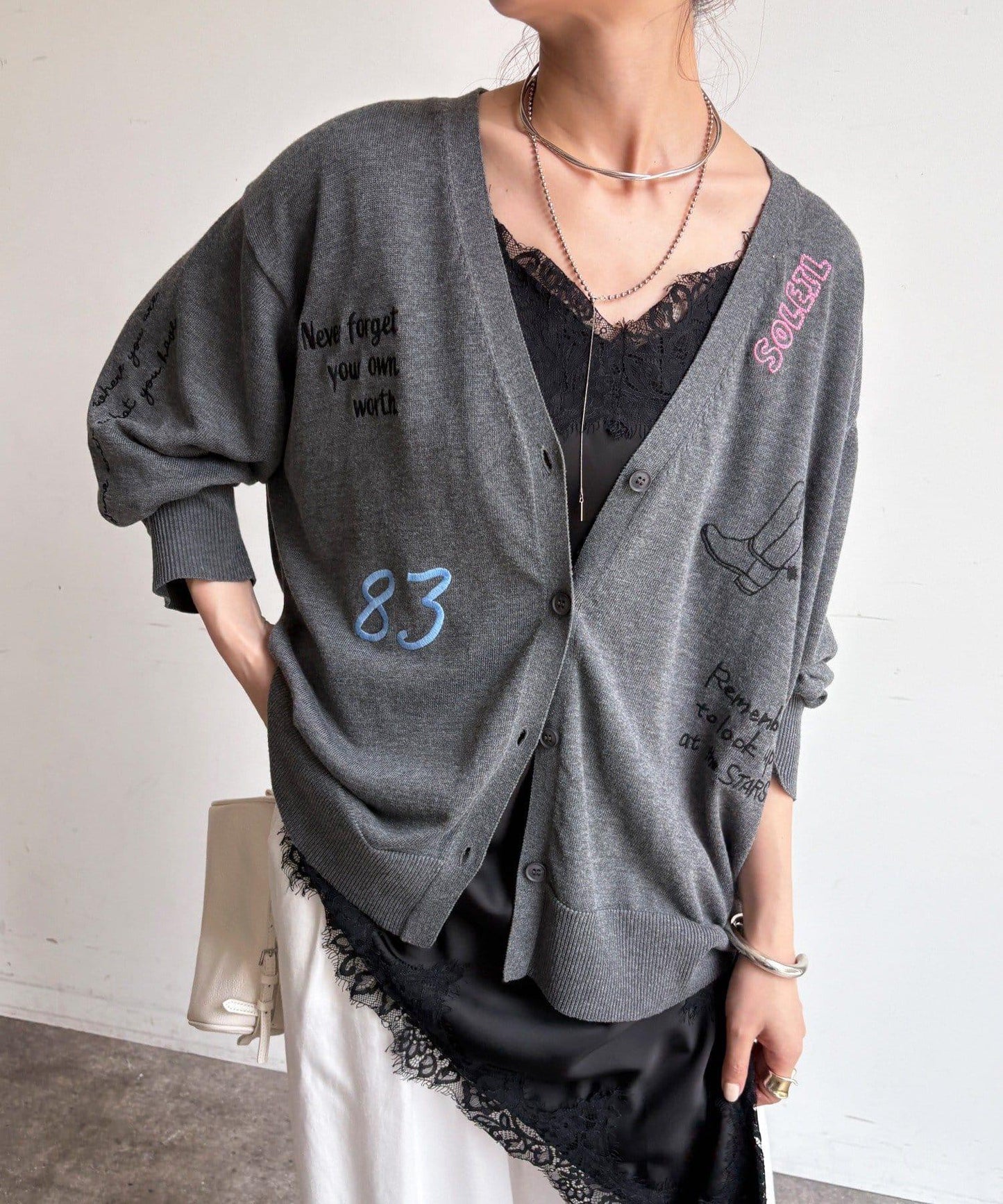 刺繡針織開衫