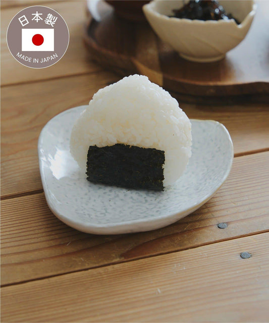 美濃燒飯糰盤 新米主役