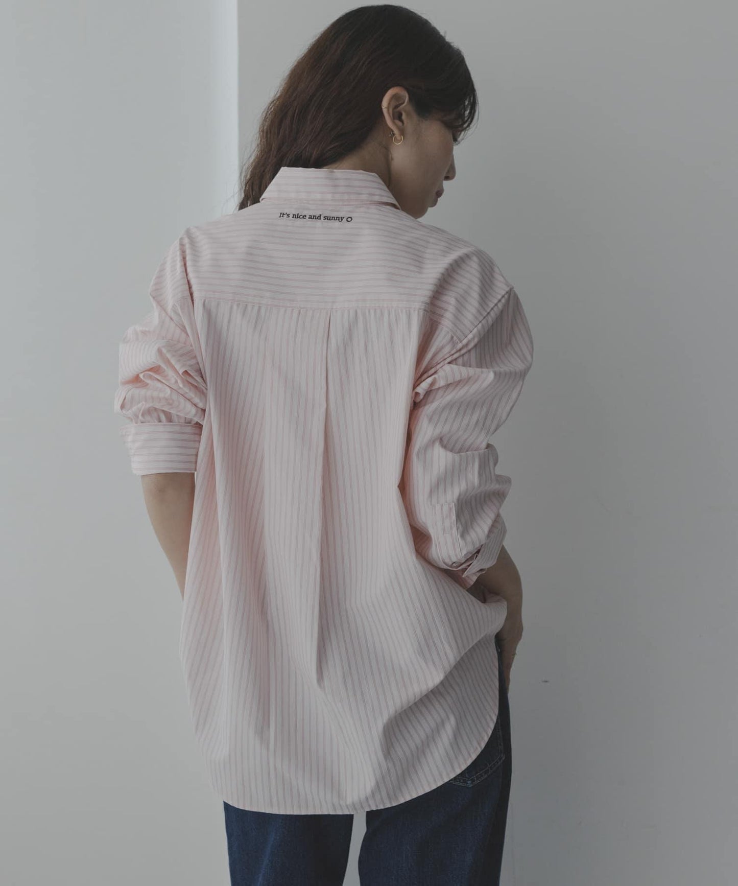刺繡拼色條紋襯衫