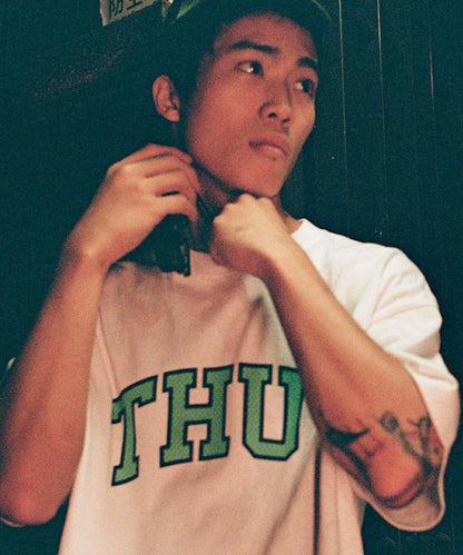THUR JUST DOT 短袖T恤