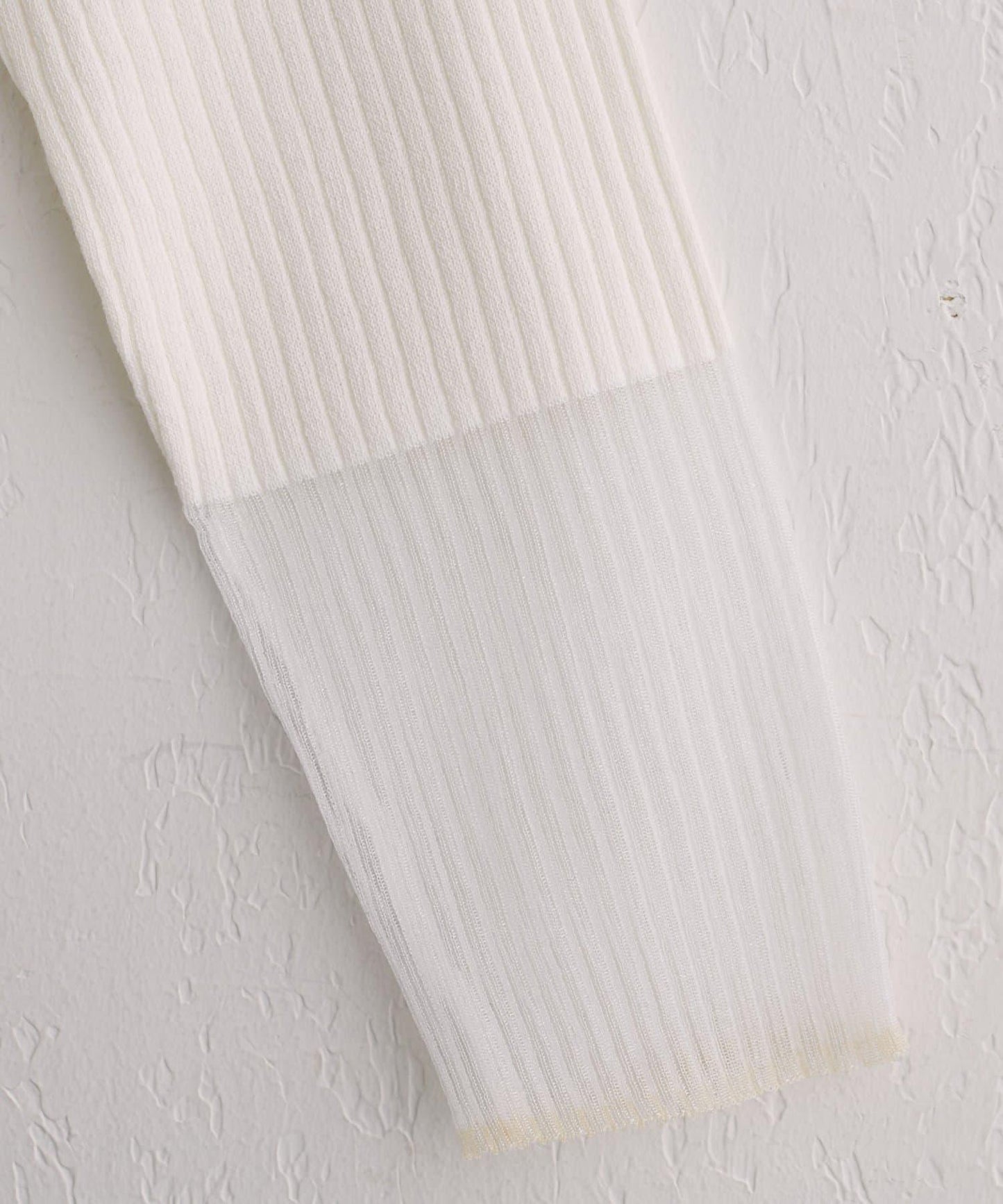 袖口透視羅紋針織衫