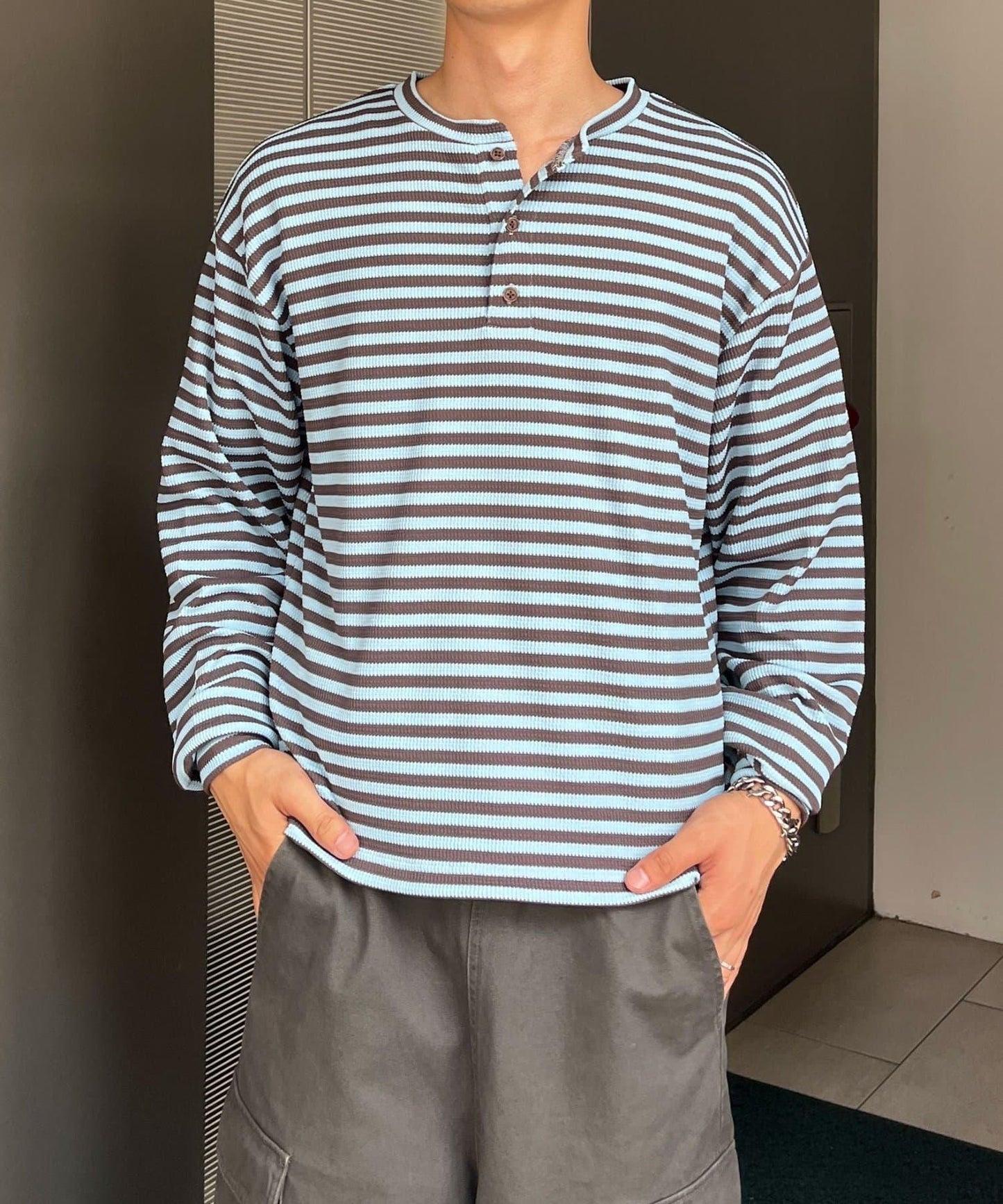 條紋華夫格亨利領長袖T恤