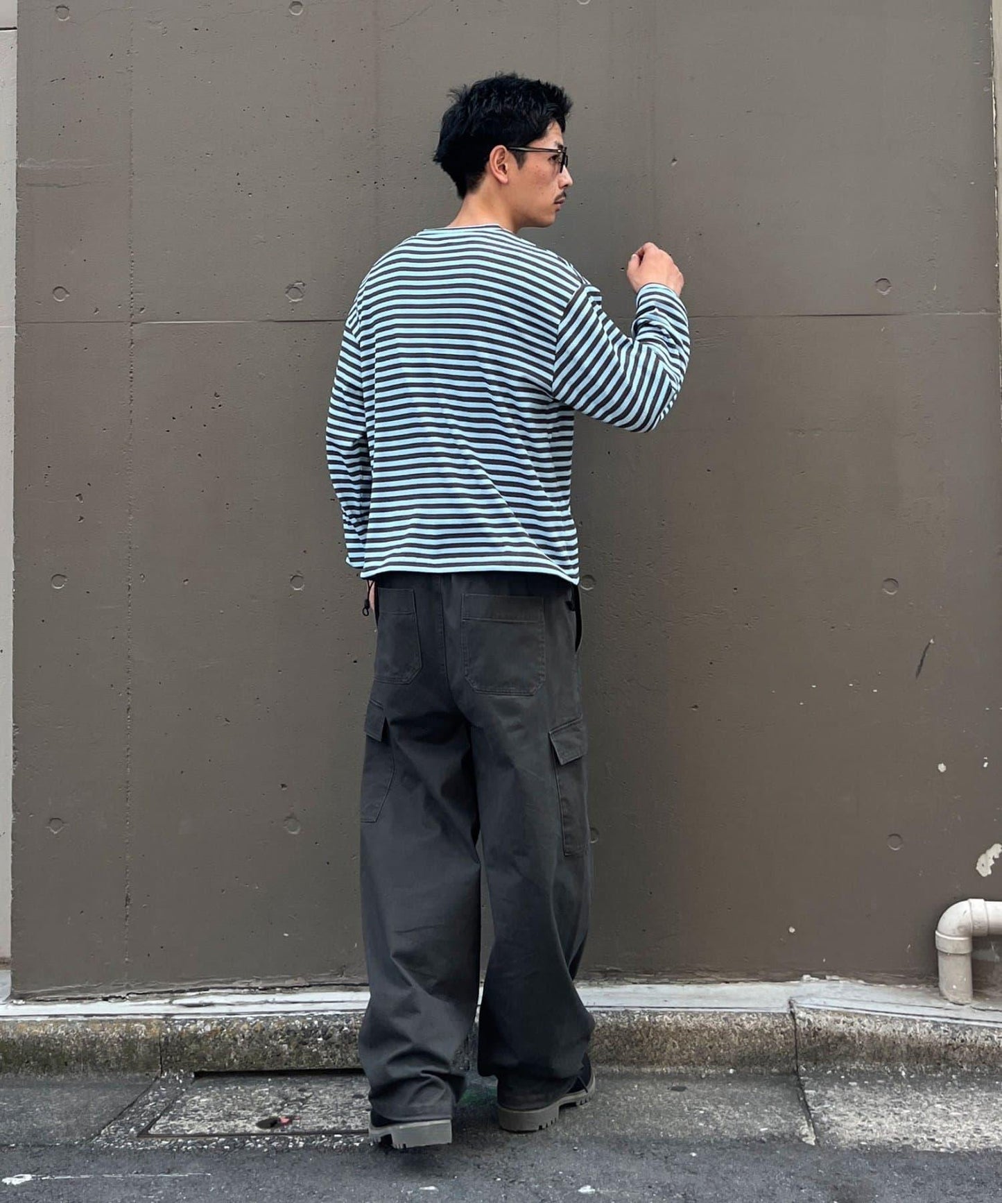 條紋華夫格亨利領長袖T恤