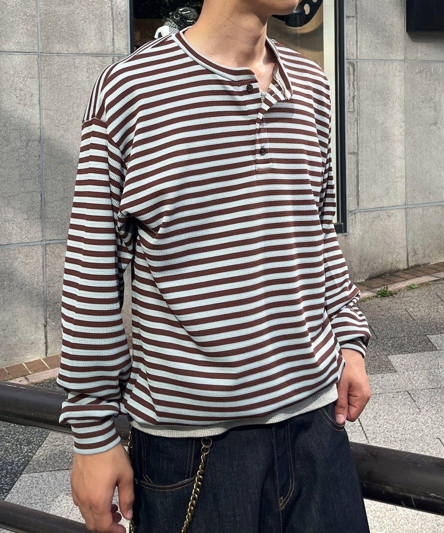 條紋華夫格亨利領長袖T恤