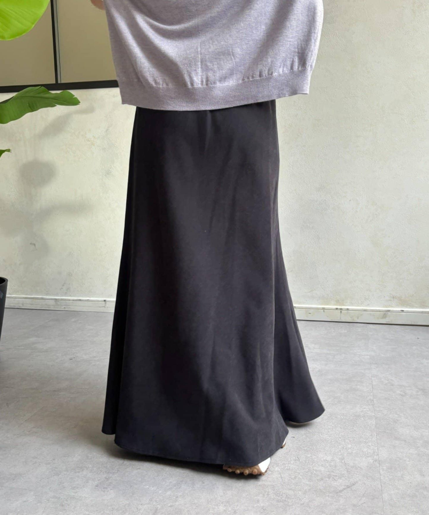 蜜桃絨感喇叭半身裙