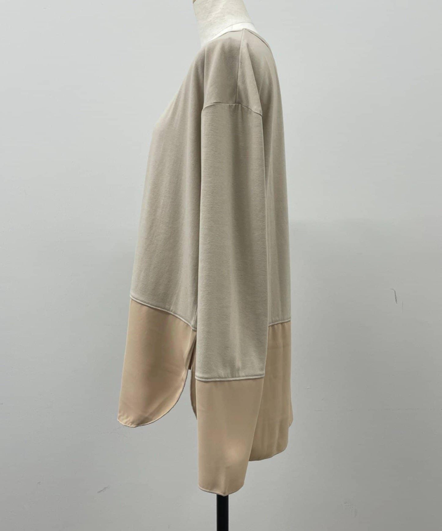 垂墜感拼接下襬袖T恤