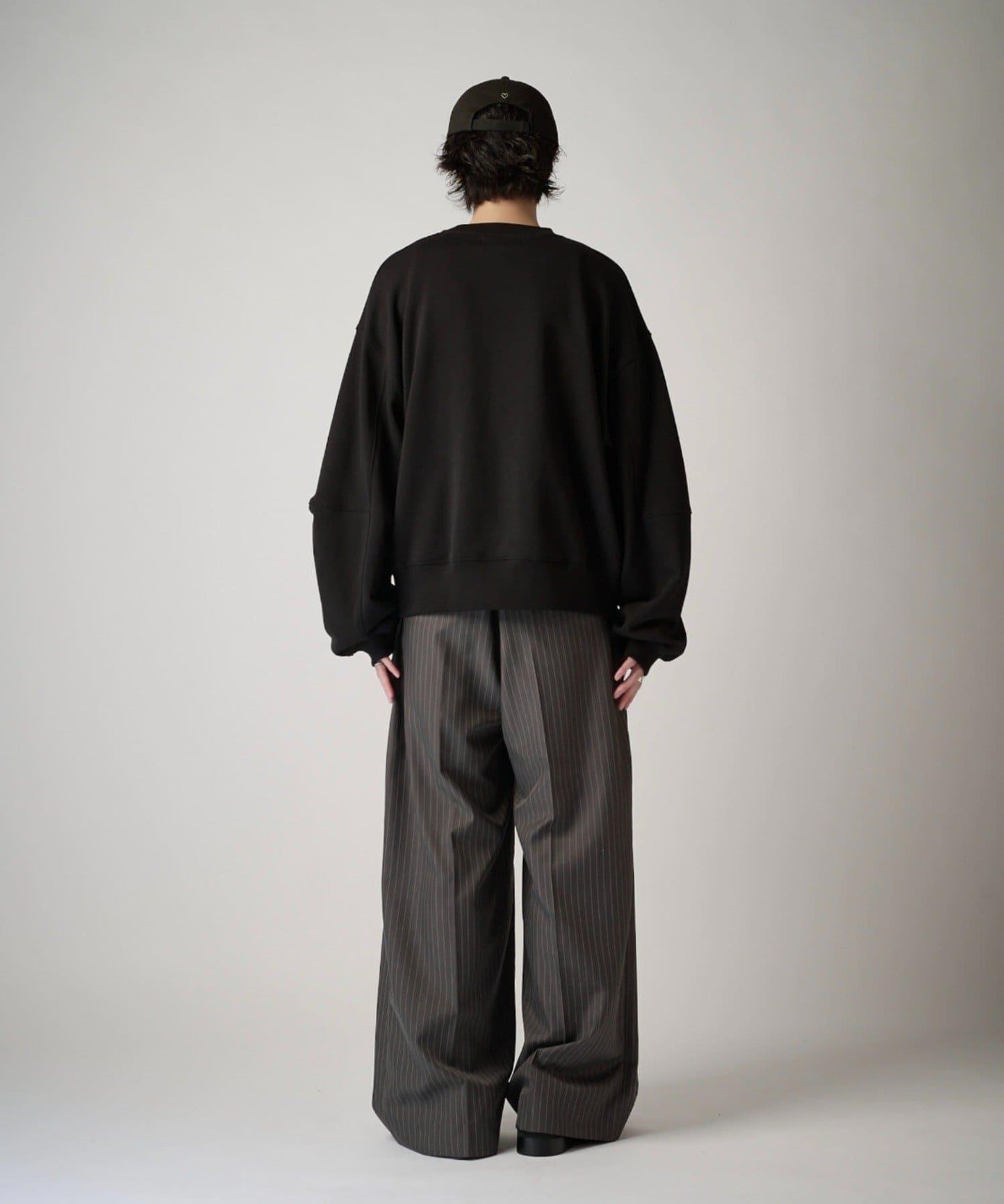 【Neucon】 泡泡袖短款衛衣 / 可搭配套裝
