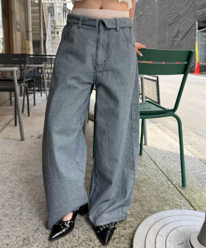 S・M尺碼 破洞翻邊闊腿牛仔褲