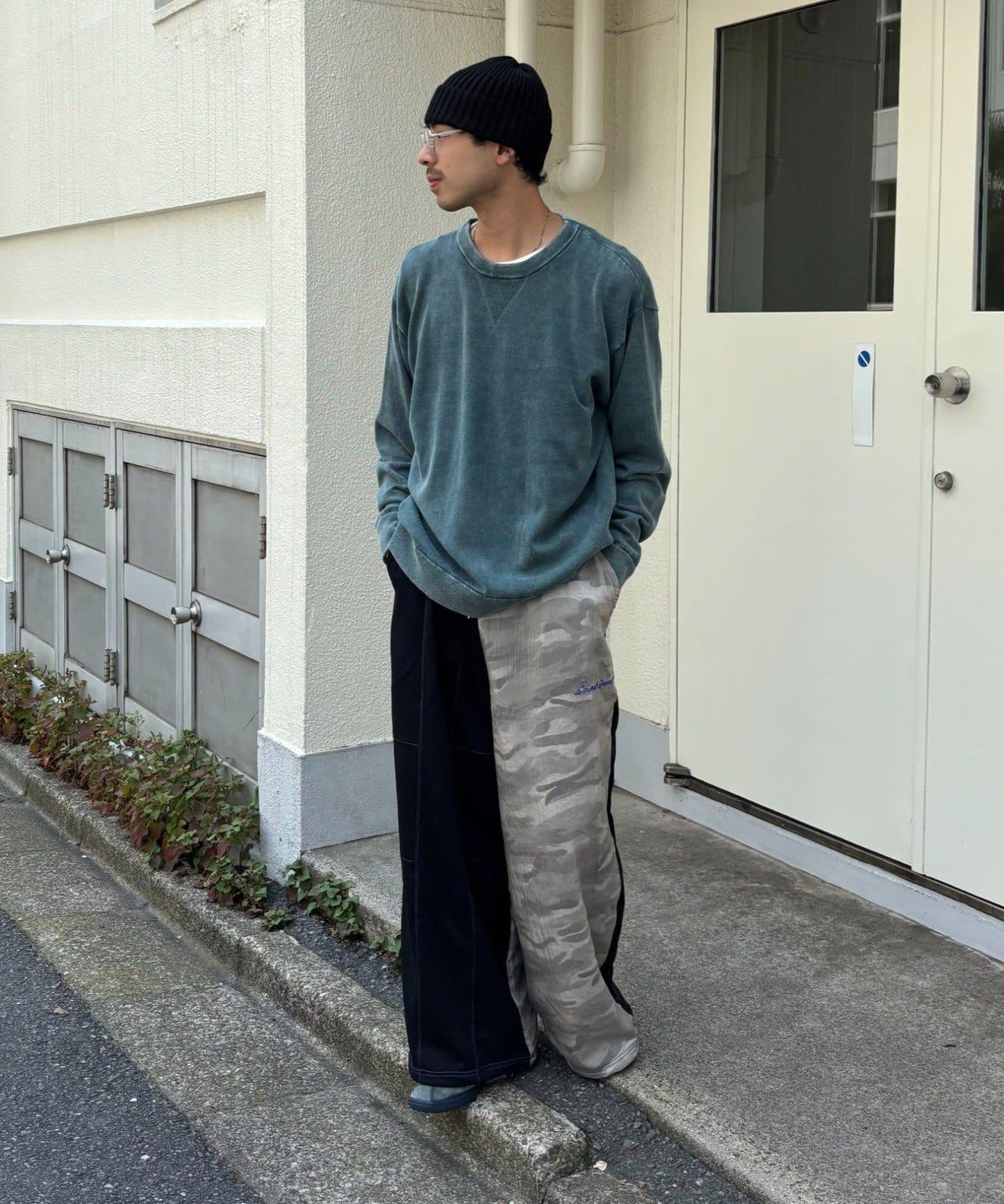 SOUNDS GOOOOD 拼接透視運動褲