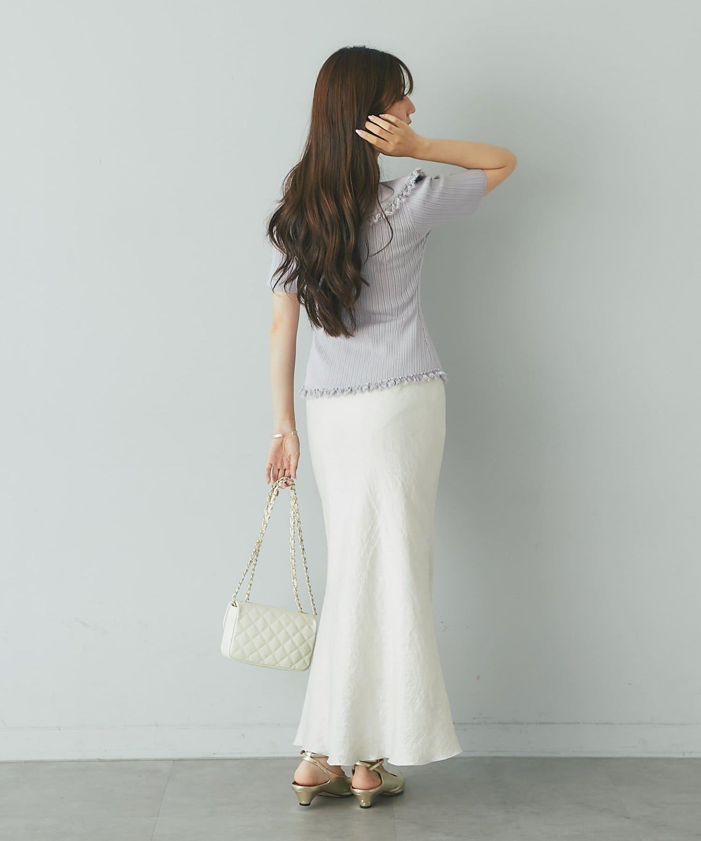 【La boutique BonBon】翻領蕾絲飾邊金釦針織衫