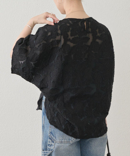 刺繡套頭衫