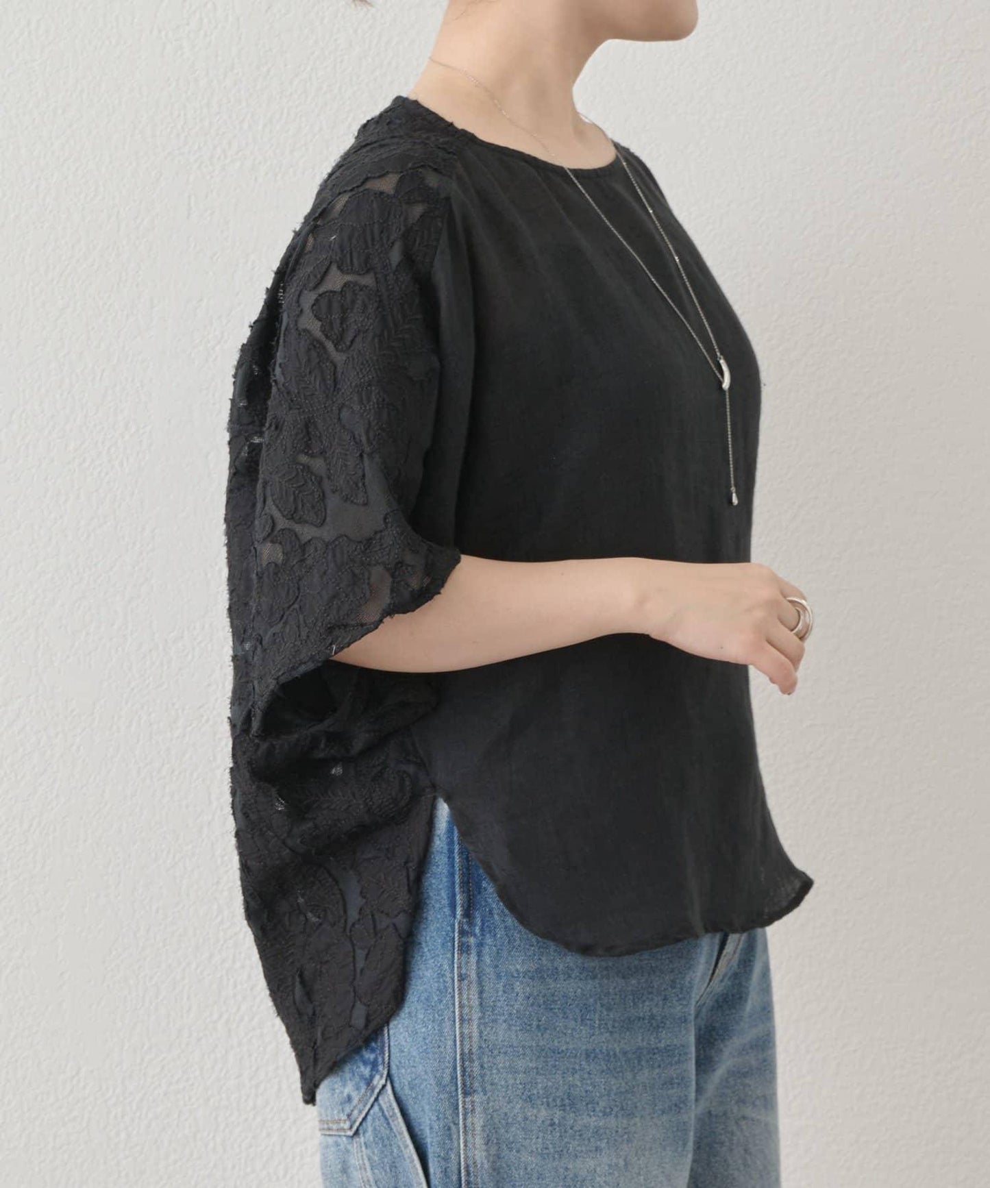 刺繡套頭衫