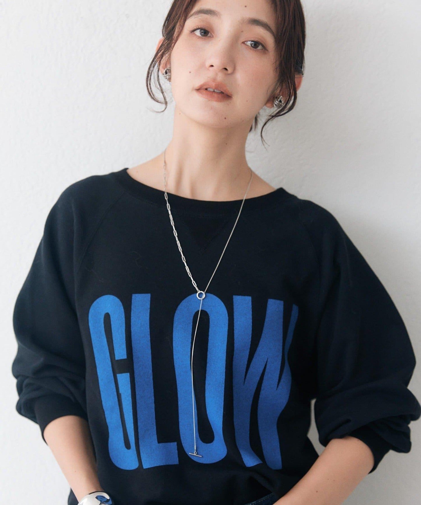 Yossshiiii企畫 GLOW 鏤空衛衣