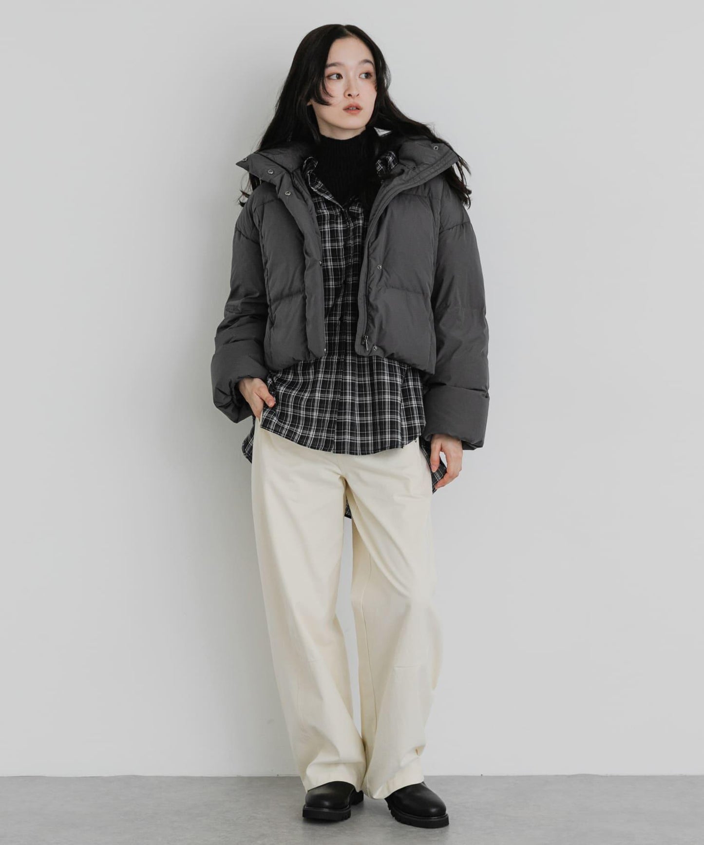 調溫防潑水兩穿連帽羽絨服