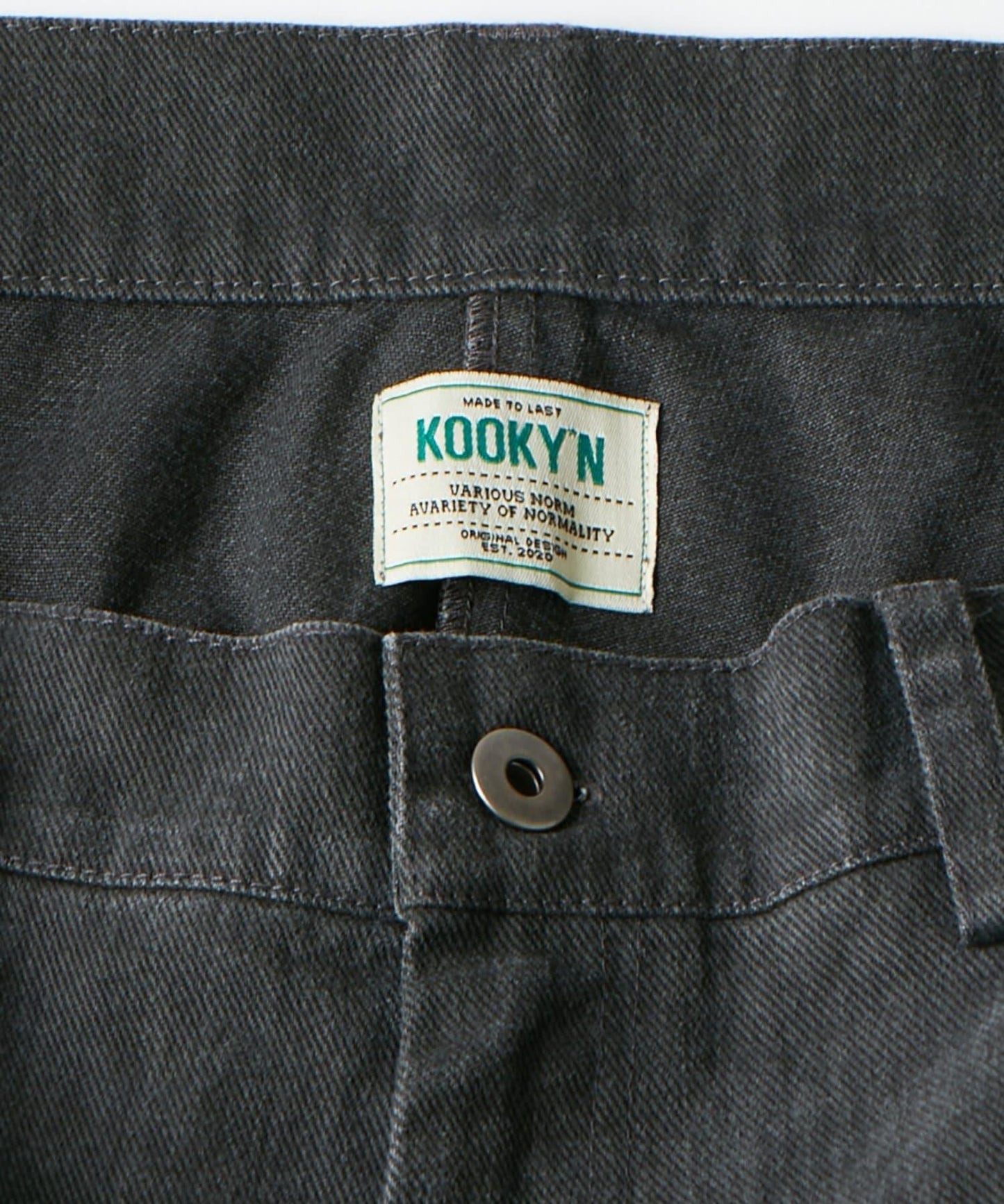 KOOKY'N 雙膝牛仔褲