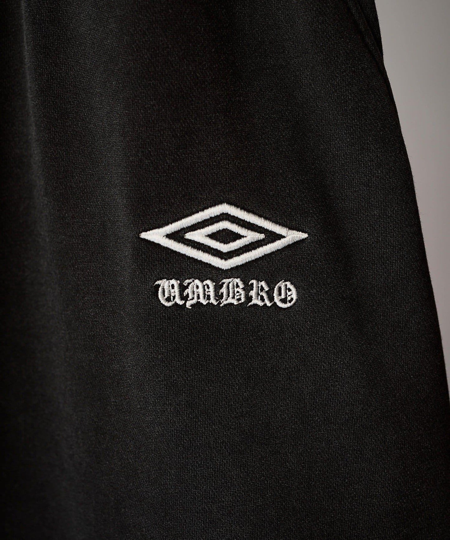 【UMBRO for Lui's】氣球曲線工裝運動褲