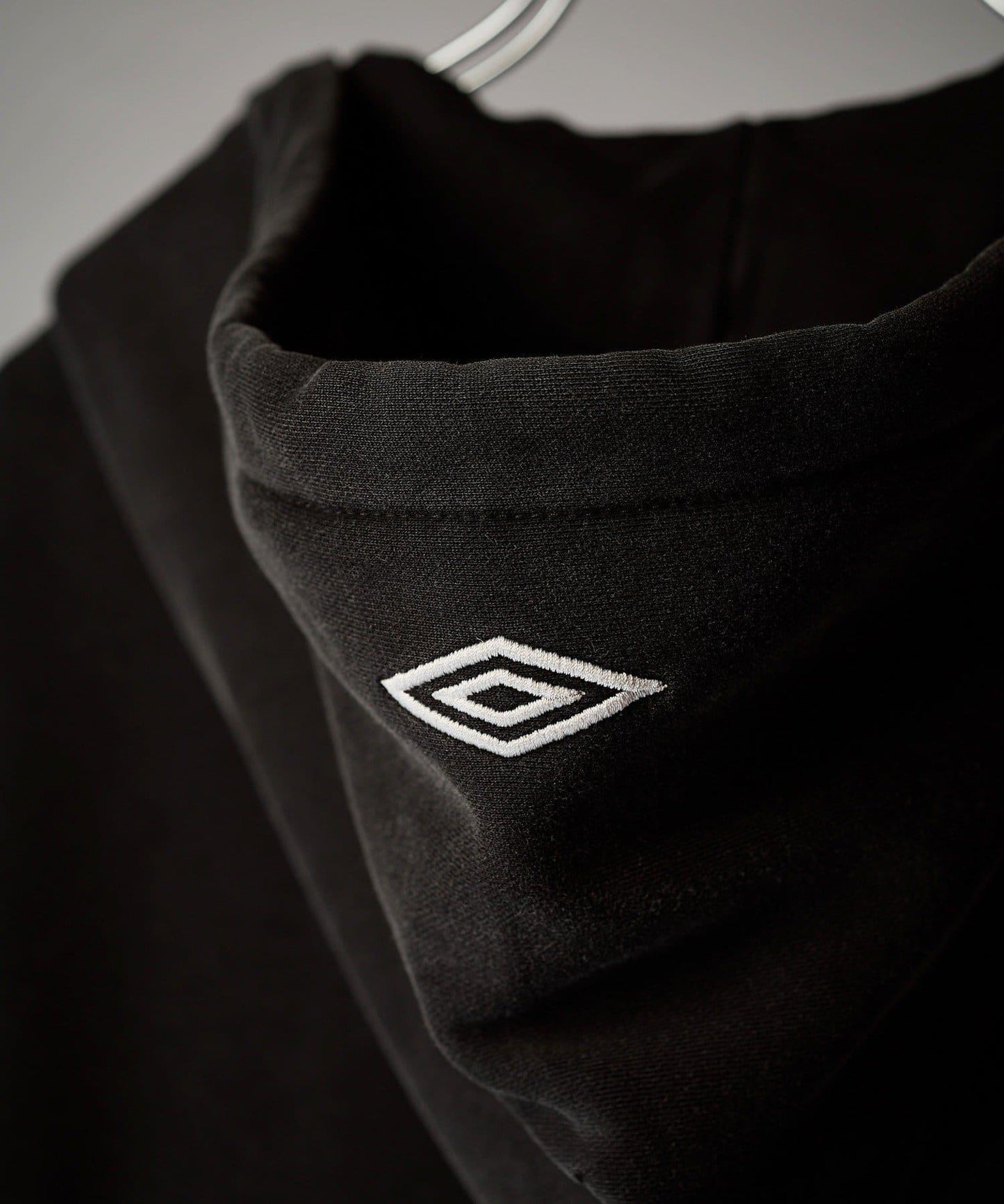 UMBRO for Lui's 水洗做舊寬鬆連帽拉鍊衛衣