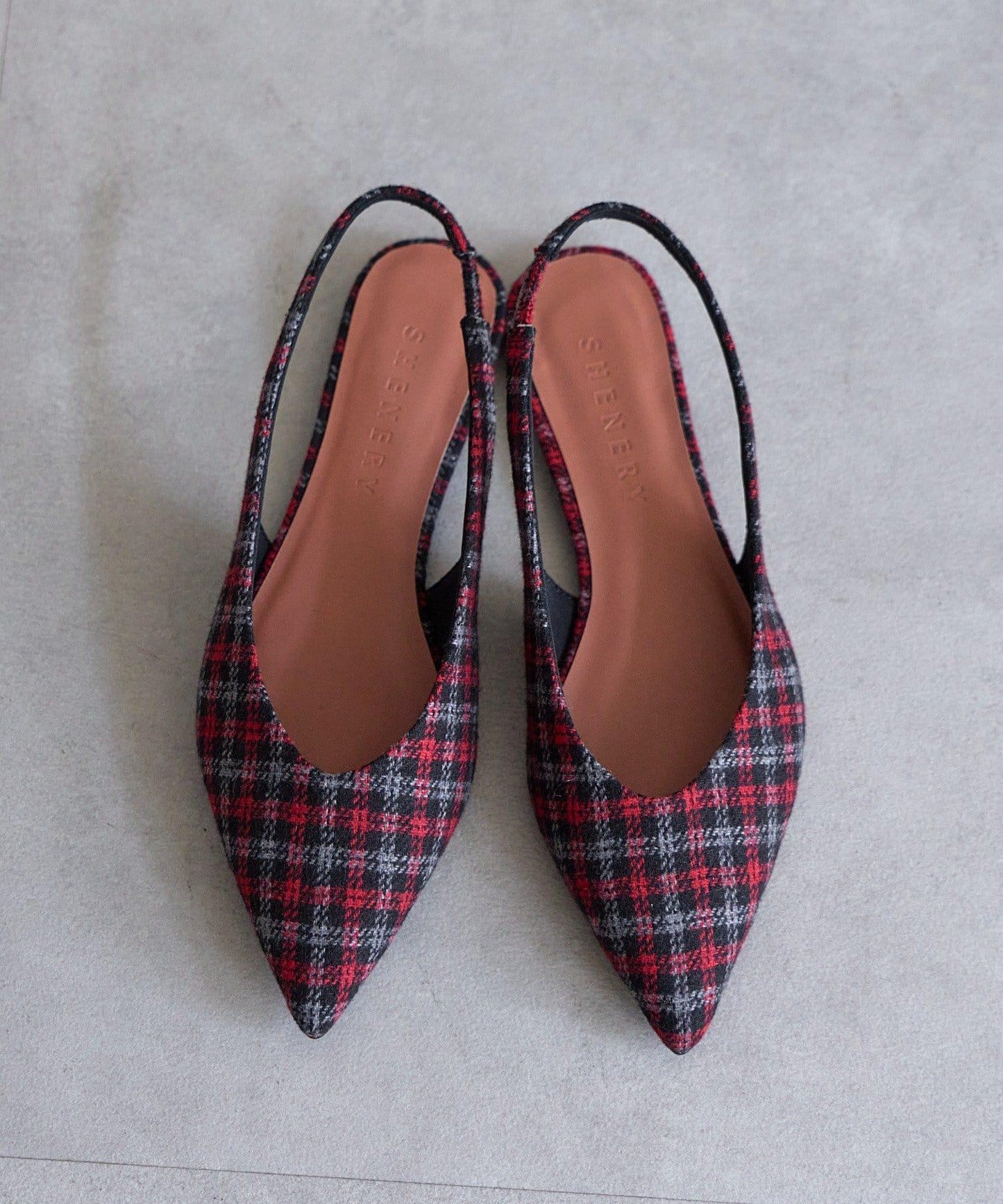 Slingback 平底鞋