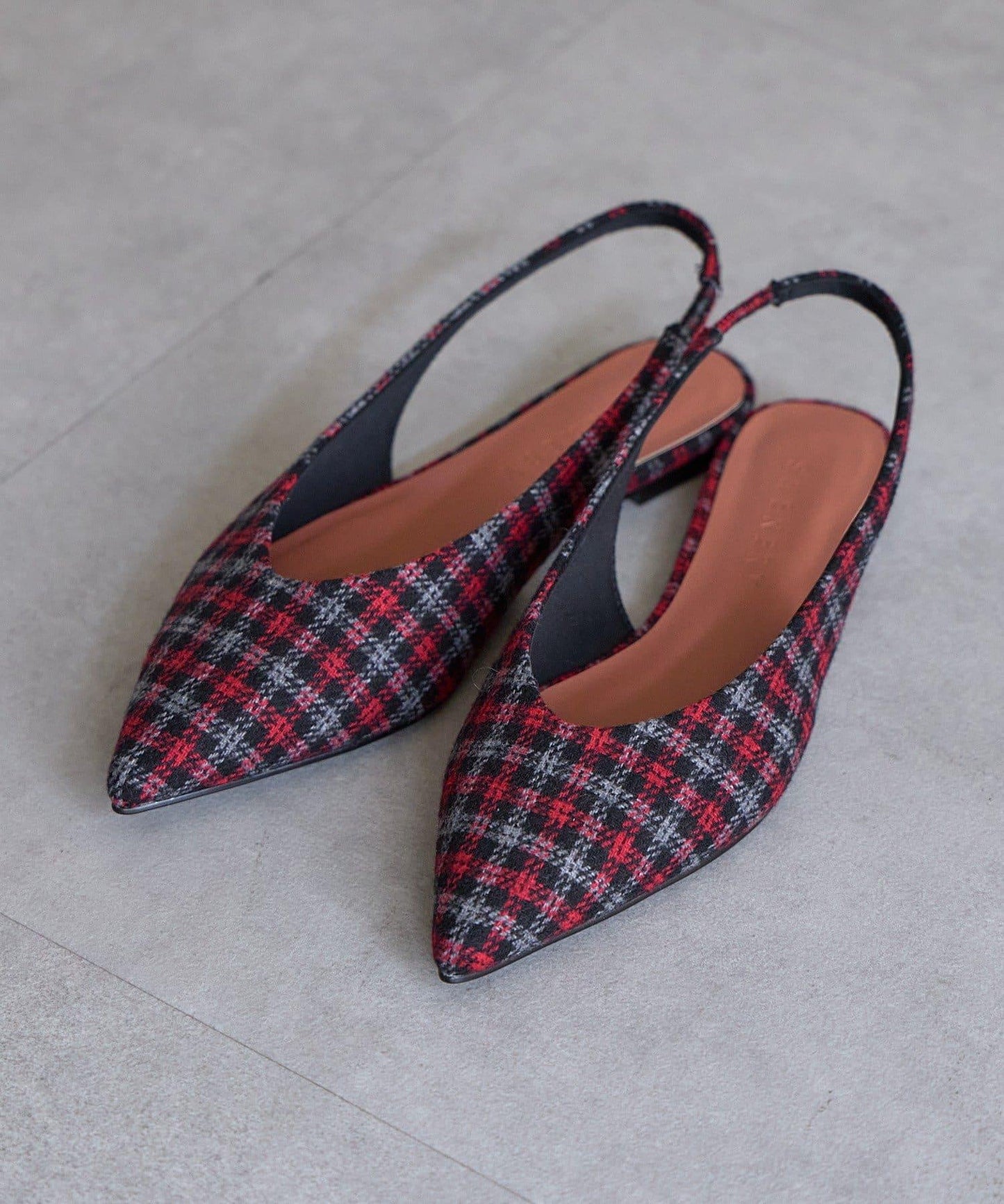Slingback 平底鞋