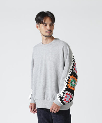 DISCOVERED CROCHET SLEEVE SWEAT(UNISEX) 聯名款 鉤針袖衛衣
