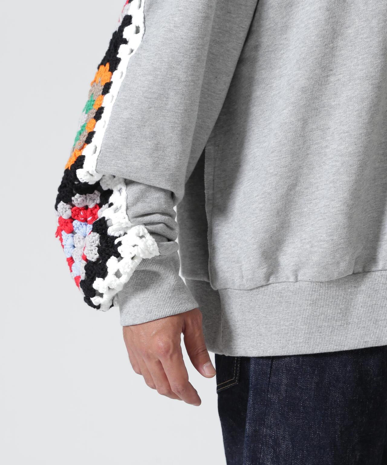 DISCOVERED CROCHET SLEEVE SWEAT(UNISEX) 聯名款 鉤針袖衛衣