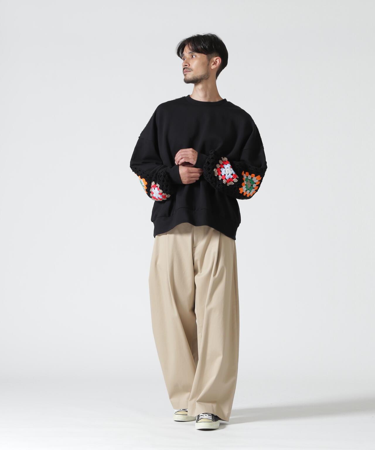 DISCOVERED CROCHET SLEEVE SWEAT(UNISEX) 聯名款 鉤針袖衛衣