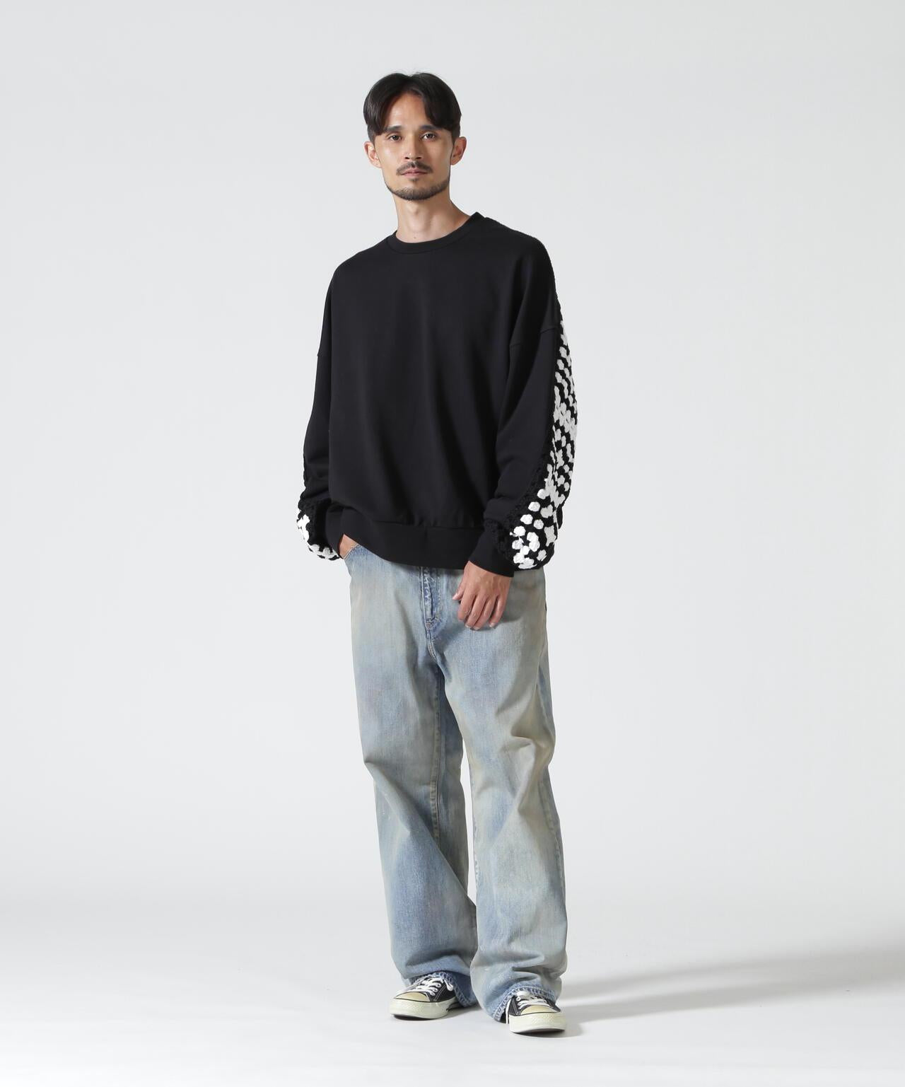 DISCOVERED CROCHET SLEEVE SWEAT(UNISEX) 聯名款 鉤針袖衛衣