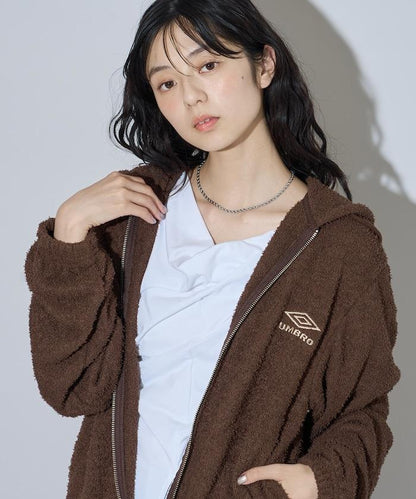 聯名 Boucle 連帽衛衣