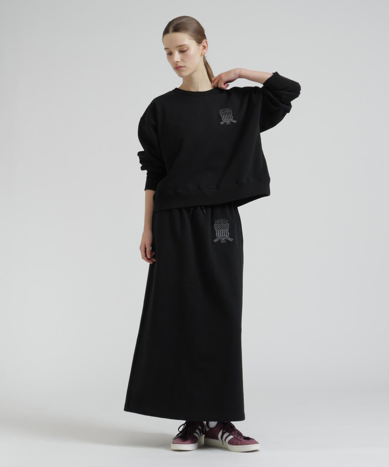 《WOMAN》SIGNATURE VARSITY LOGO 衛衣
