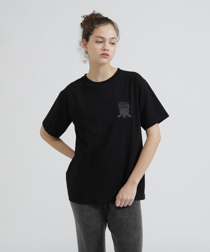 WOMAN SIGNATURE VARSITY LOGO T-SHIRT