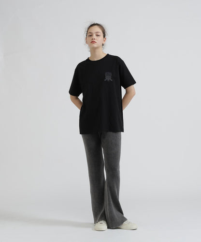 WOMAN SIGNATURE VARSITY LOGO T-SHIRT