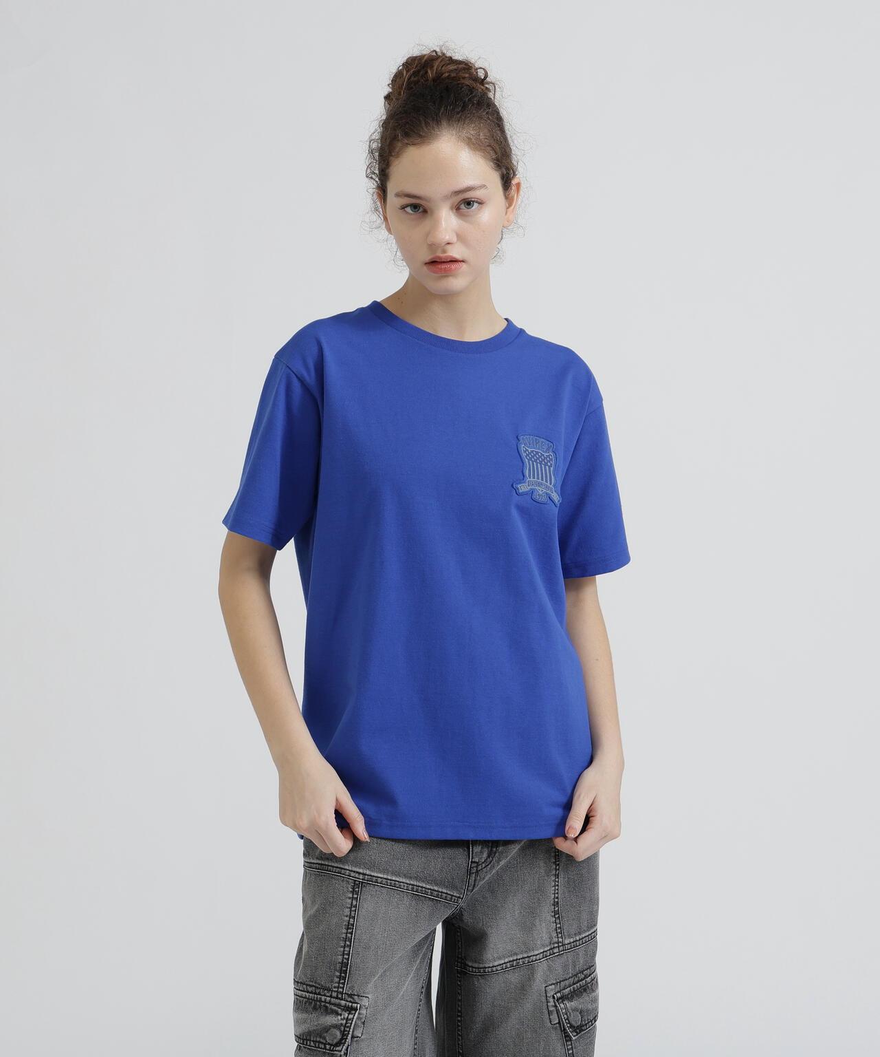 WOMAN SIGNATURE VARSITY LOGO T-SHIRT