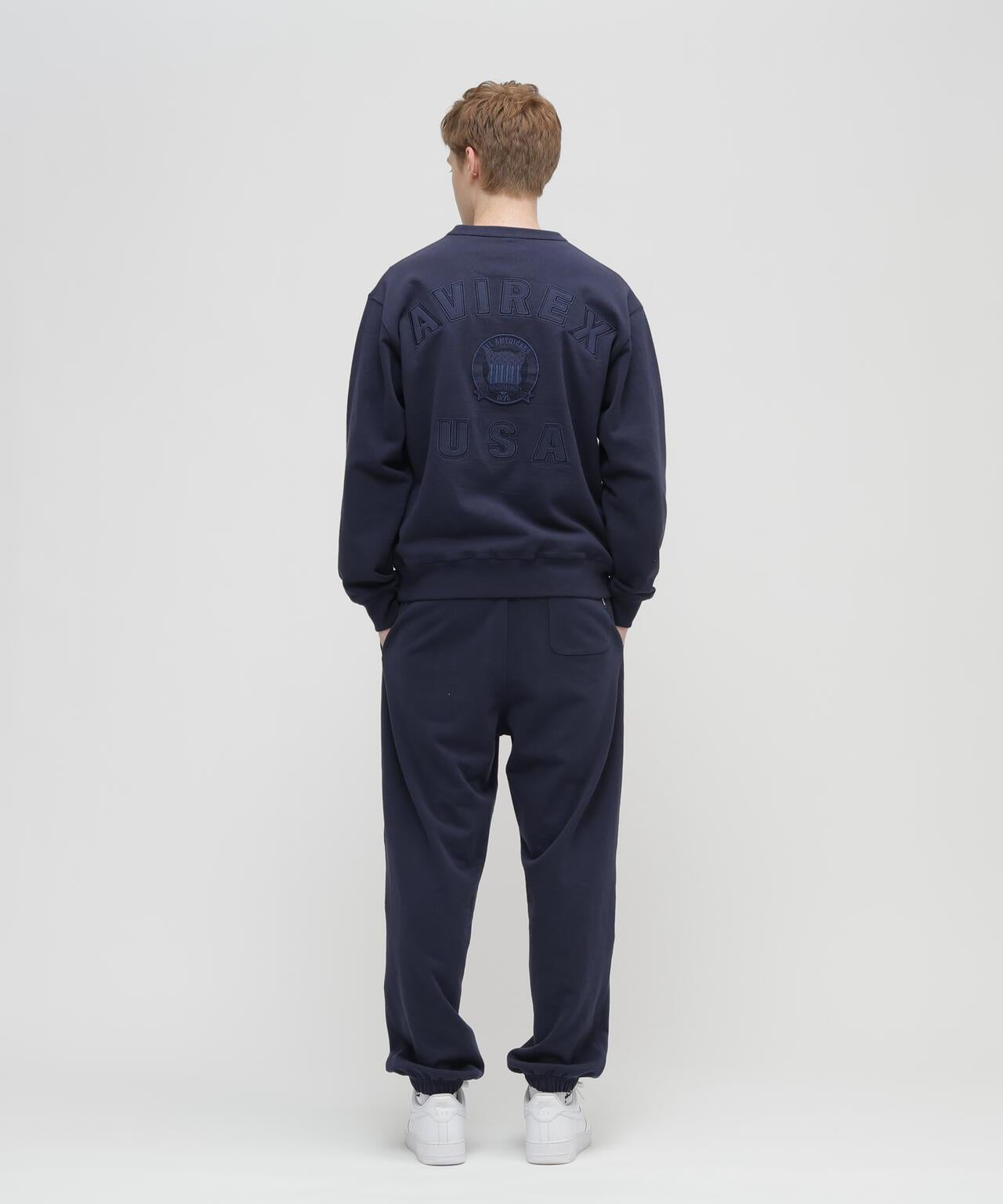 SIGNATURE VARSITY LOGO 圓領衛衣