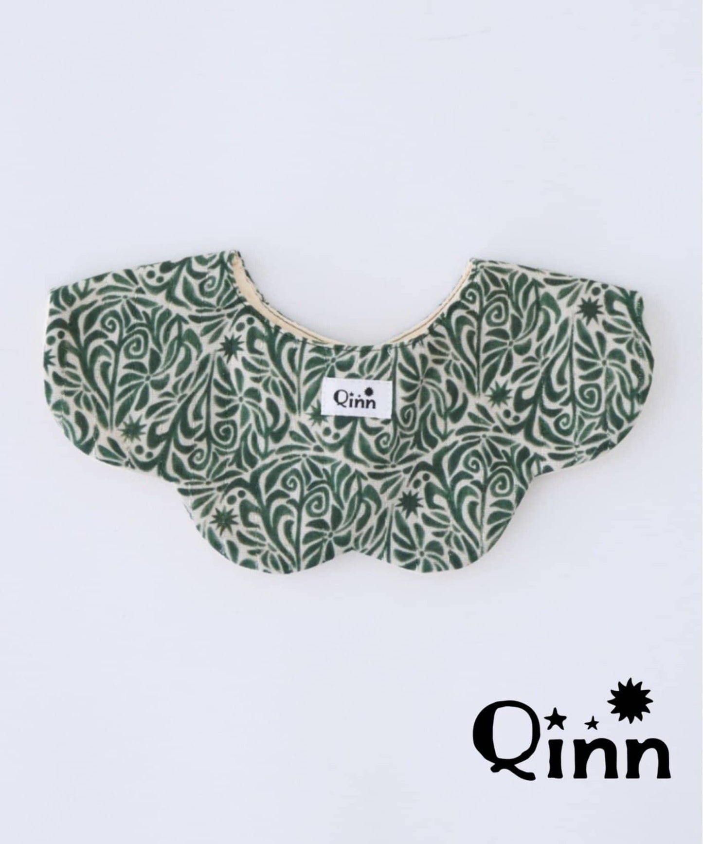 Qinn 紗布圍兜