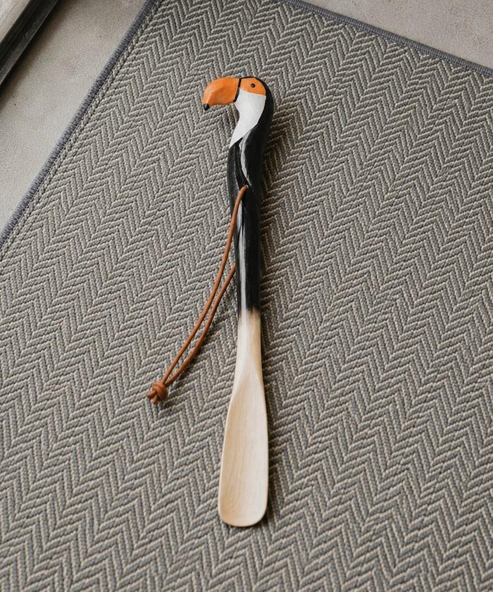 SHOEHORN