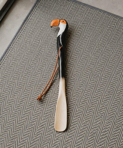 SHOEHORN