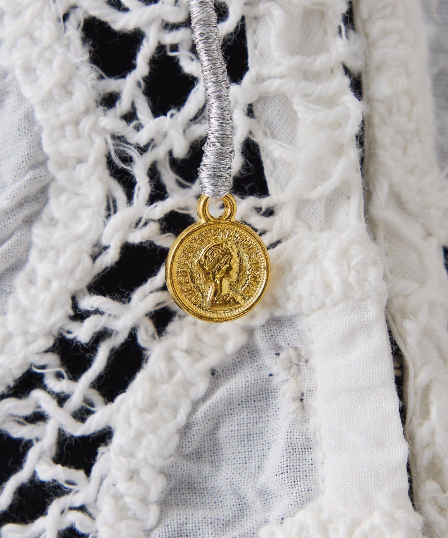 刺繡短袖襯衫